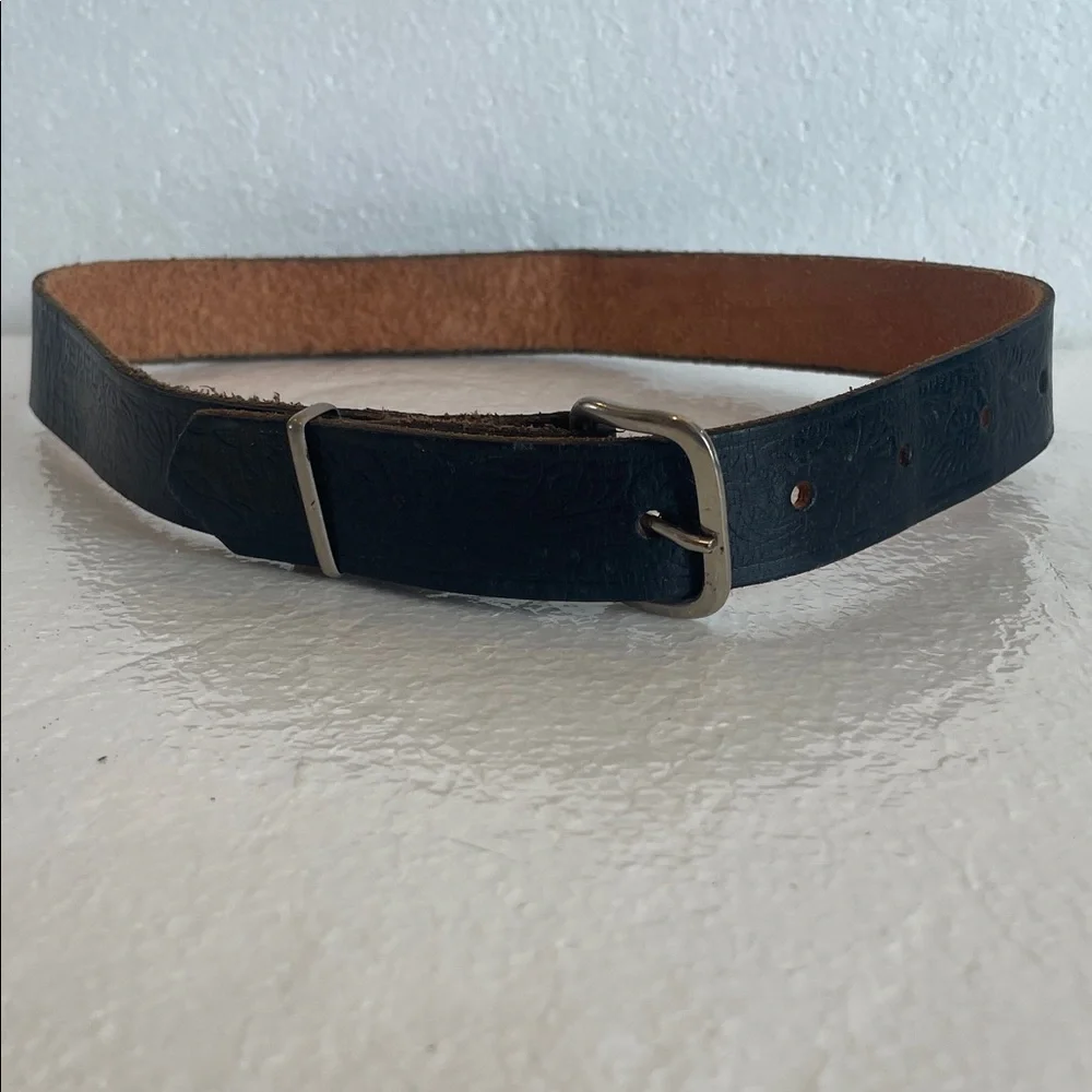 Vintage Y2K Black Leather Belt subtle floral detail Silvertone buckle girls